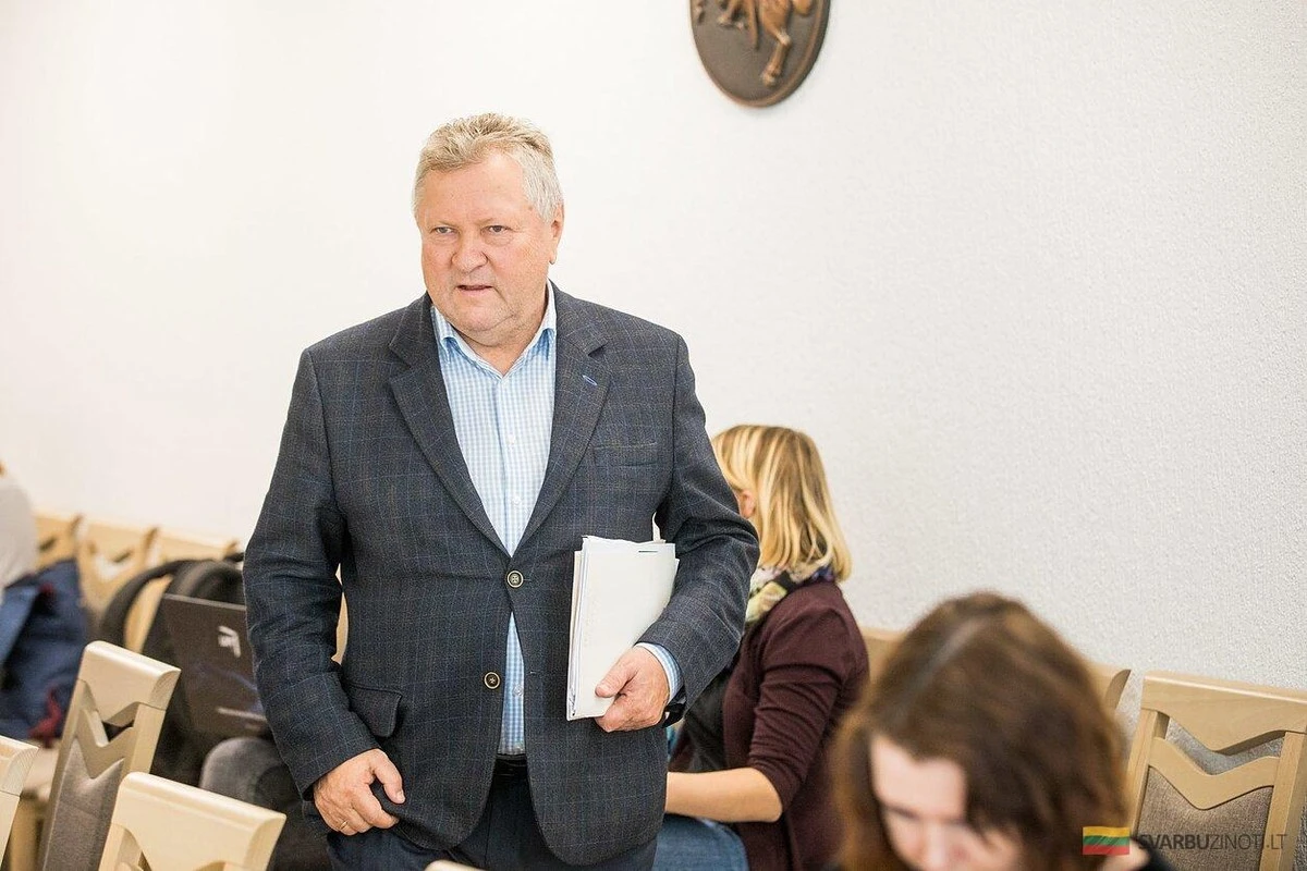 Korupcyjna afera wstrząsa Litwą: dlaczego Starkevičius odmówił zeznań?