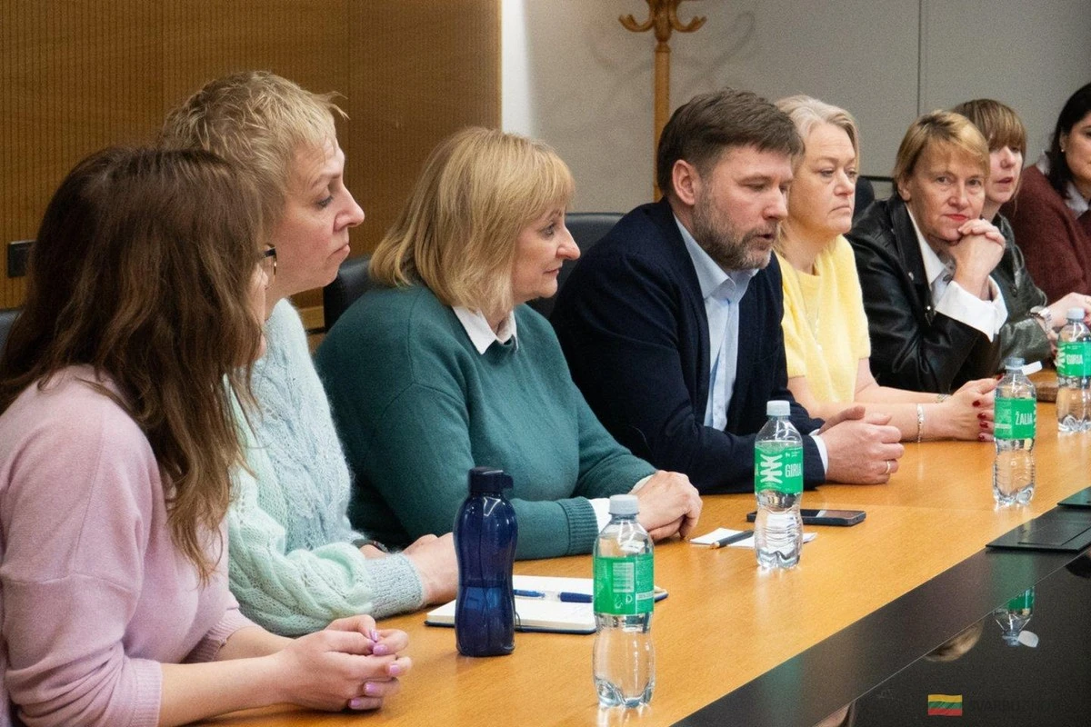 Nerwijuszoce negocjacje w Alytusie: nauczyciele w obliczu presji i braku bezpieczeństwa