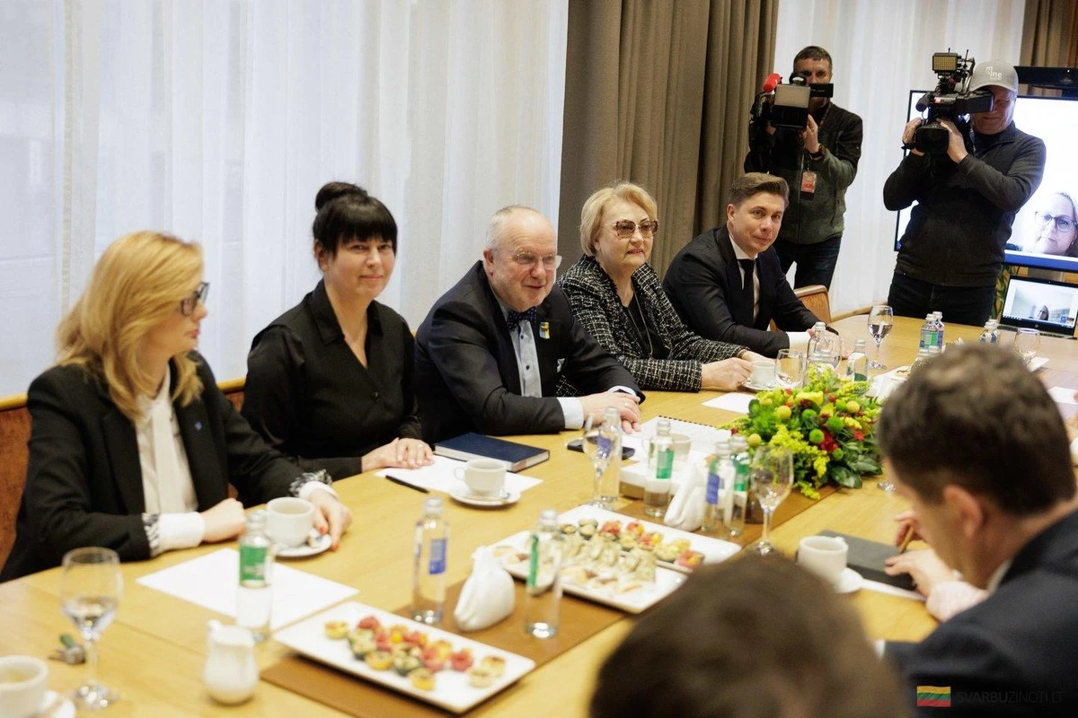 Poligon w Kapčiamiesty: obiecana jedność koalicji wciąż się wymyka